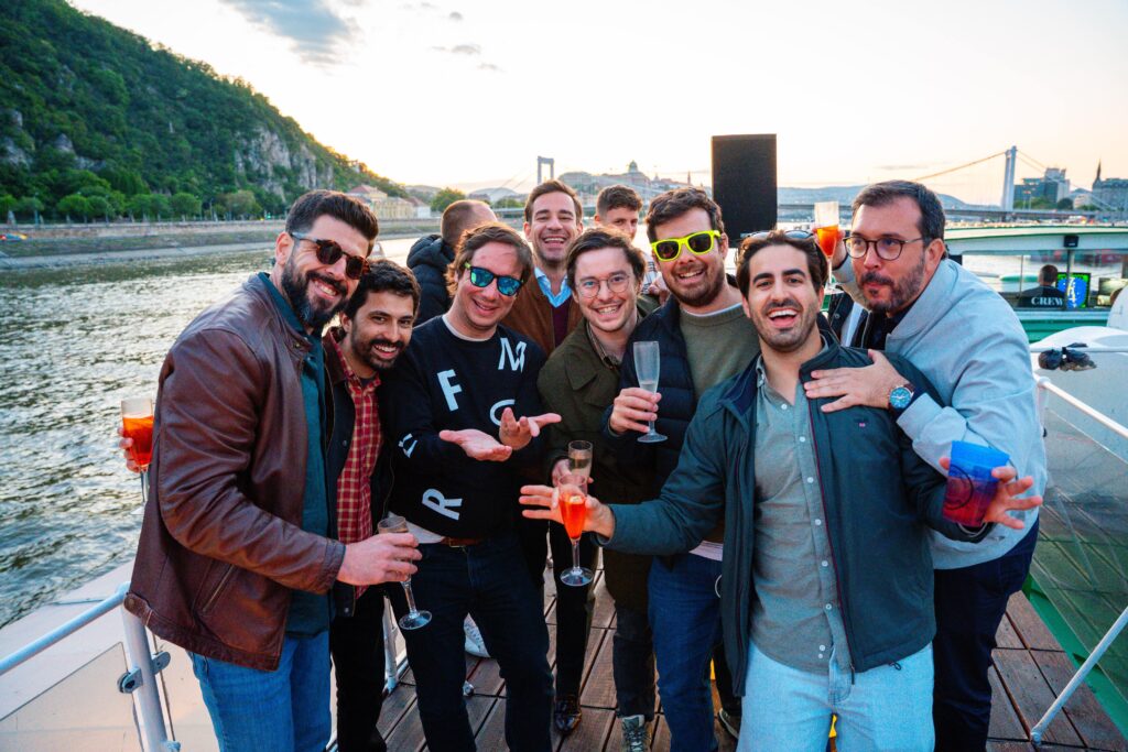 20250509_prosecco_boat2_fullsize_szmg-72-min